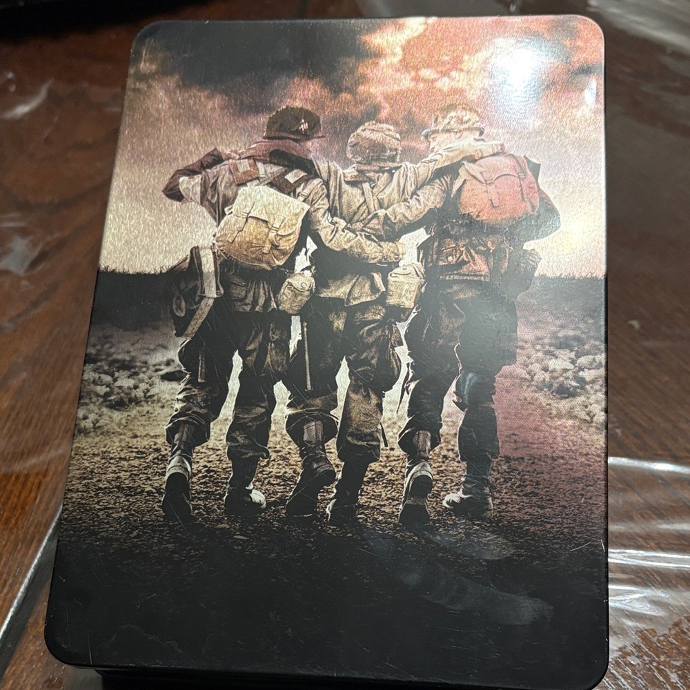 Band of Brothers Steelbook Collector’s Edition – WWII Mini Series- DVD SET - Picture 2 of 5
